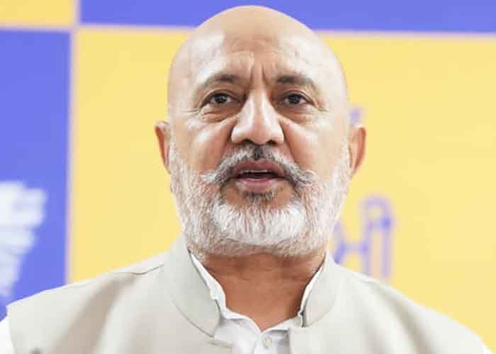 BJP Must Explain How Gangster in Gujarat Jail is Making Threat Calls: AAP’s Baltej Pannu