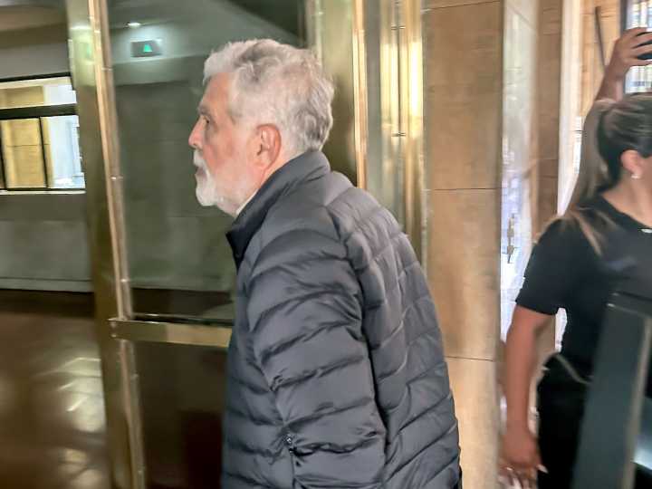 Tragedia de Once: De Vido fue trasladado de la cárcel de Ezeiza para que se determine su estado de salud