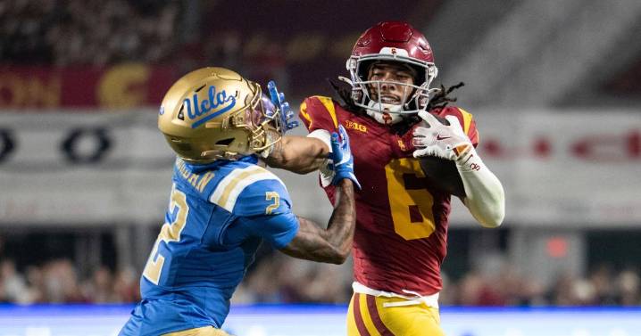 Makai Lemon catches big TD pass after benching, and No. 19 Southern California races past rival UCLA 29