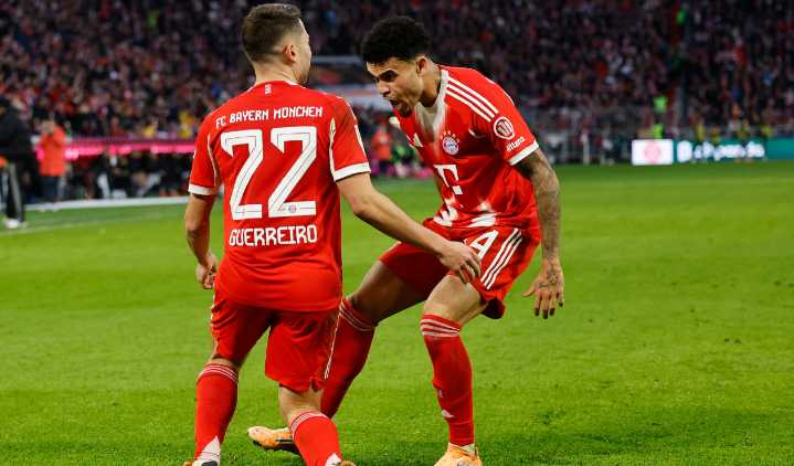 Luis Díaz entra en selecto grupo en la Bundesliga; integra el top 3