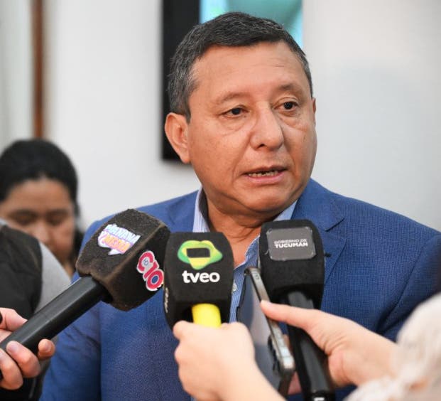 Darío Monteros le respondió a Silvia Elías: "las comunas rurales no son números en una planilla"