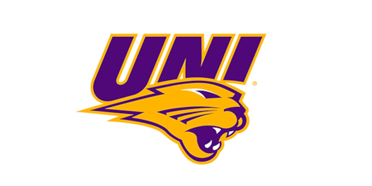 Hutchins scores 18 off the bench, Northern Iowa takes down Division III Coe 99