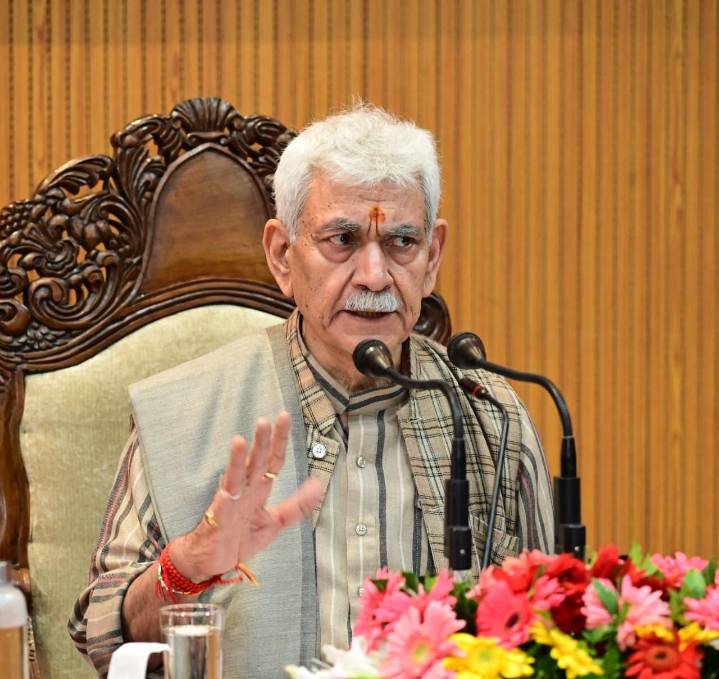 Lok Bhavan Clarifies on JKPSC Row; Says Social Media Claims Misleading