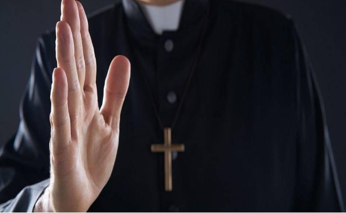 El Vaticano rechaza nuevamente la ordenación de mujeres como diáconos