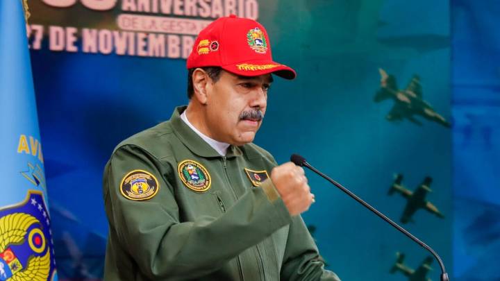La maniobra del régimen de Maduro en respuesta al asecho de Estados Unidos y su despliegue en el Caribe