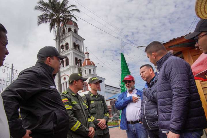 Gobierno del Tolima, autoridades locales y organismos de socorro, hacen seguimiento a emergencia en Villahermosa