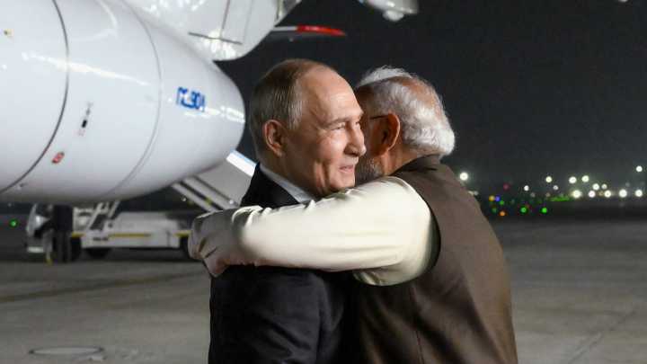 US buys (reactor) fuel from us… why can’t India: Putin