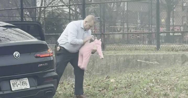 Hero cop saves choking baby from dramatic death on side of motorway in rush