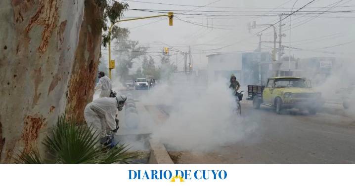 En Sarmiento, continúan con la lucha contra el dengue: operativos rotativos de fumigación en la villa cabecera