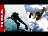 US Marines Freefall Into Camp Santiago, Puerto Rico as Tensions Rise With Venezuela