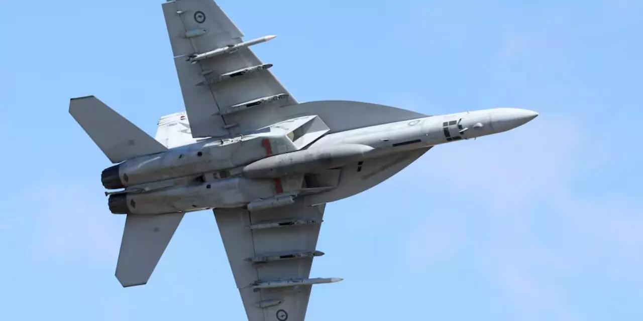 Escalada en el Caribe: cazas y bombarderos de EE.UU. sobrevolaron zonas cercanas a Venezuela en operaciones de presión