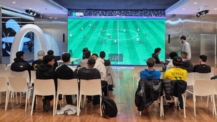 Fútbol y gaming se dan la mano en una Xplora Cup que arrasa en Zaragoza
