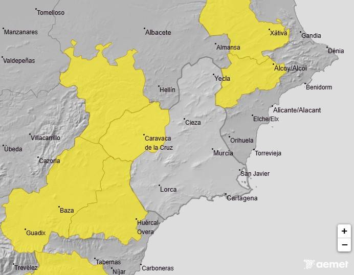 El viento activa la alerta en la Región este jueves con rachas de hasta 70 km/h en el Noroeste