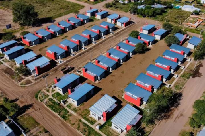 Aprueban un pedido para regularizar la numeración de casas del IPAV