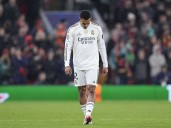 Trent Alexander-Arnold set for spell on sidelines with leg injury