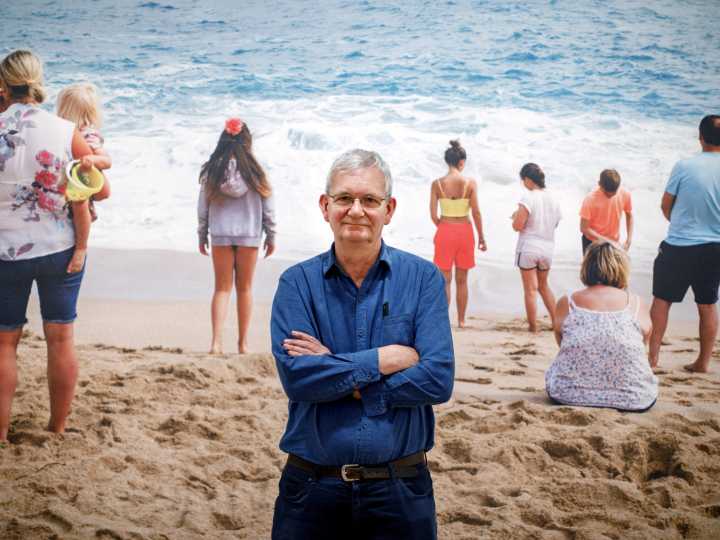 Acclaimed British photographer Martin Parr dies aged 73