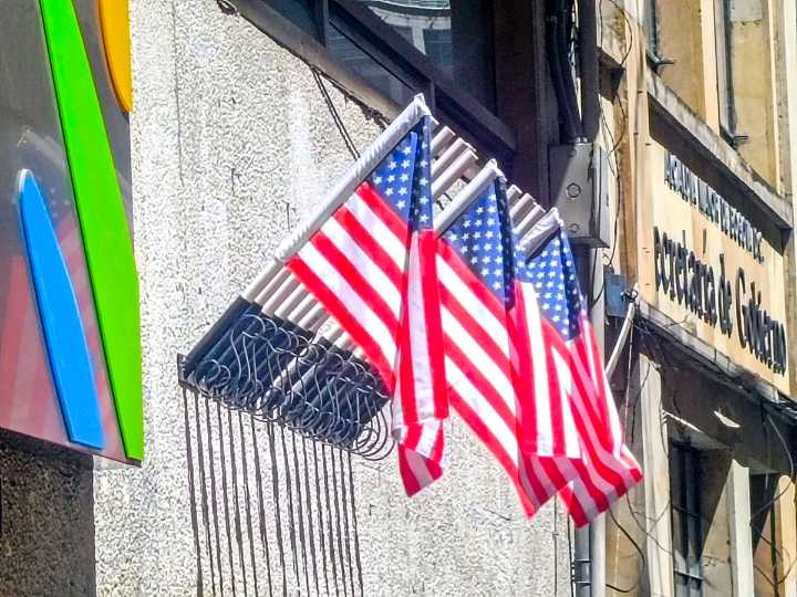 En septiembre, histórica baja del déficit comercial en EE. UU.