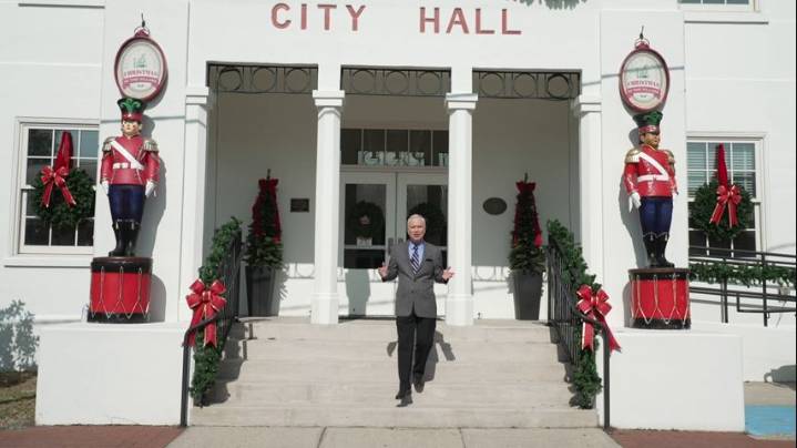 Sunday Journal: Denham Springs' Christmas in the Village