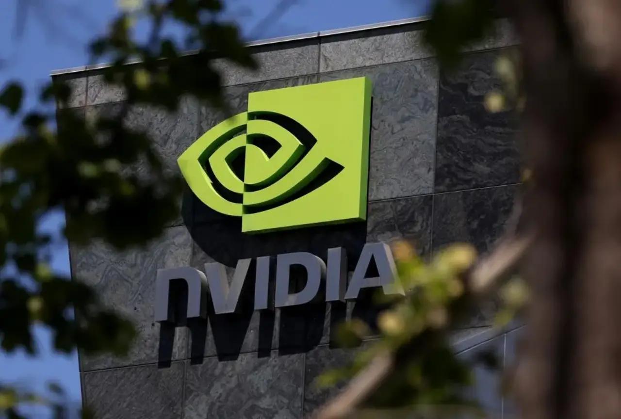Inversión de 2,000 mdd de Nvidia en Synopsys genera las mejores operaciones en IA de 2025