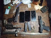 Rescatan a un hombre secuestrado y detienen a dos sospechosos armados en B° Las Violetas