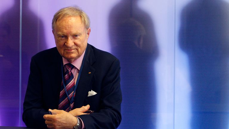 Dignitas founder dies by assisted suicide aged 92