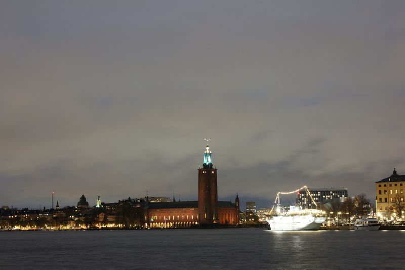 Nobels are a family affair as chefs cook up lavish banquet