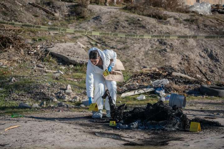 Encuentran dos cuerpos calcinados entre la basura de un callejón en Terrazas del Valle