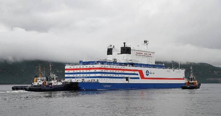 Russia offers to build 'Chernobyl on ice' successor