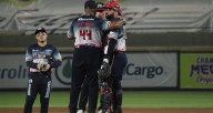 Aguilas arranca serie con victorioa 4