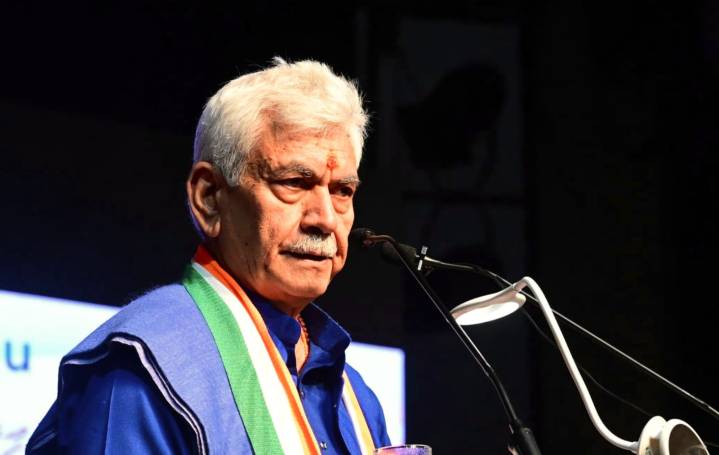 Aim To Create Unique Individuals For Future Challenges: LG Sinha To Schools