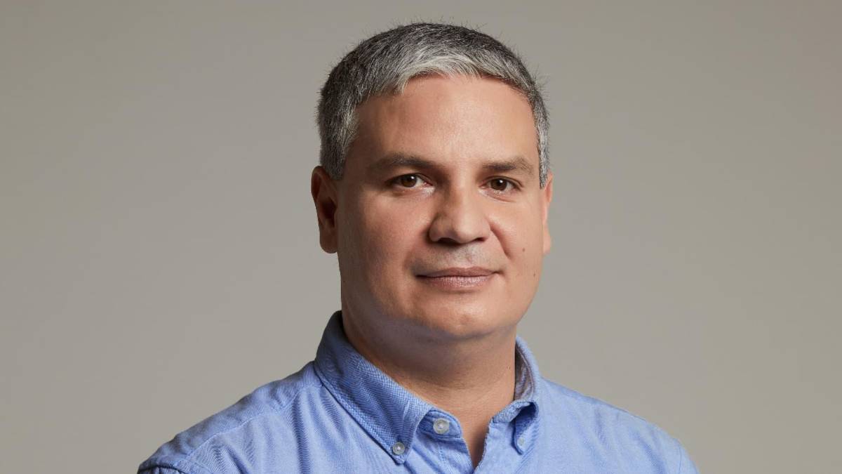 Tras descartar figuras del deporte, La U se decanta por un congresista paisa para liderar su lista