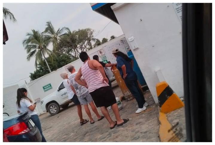 Escasez de gas en Puerto Vallarta y Bahía de Banderas desata largas filas y retrasos de hasta un mes