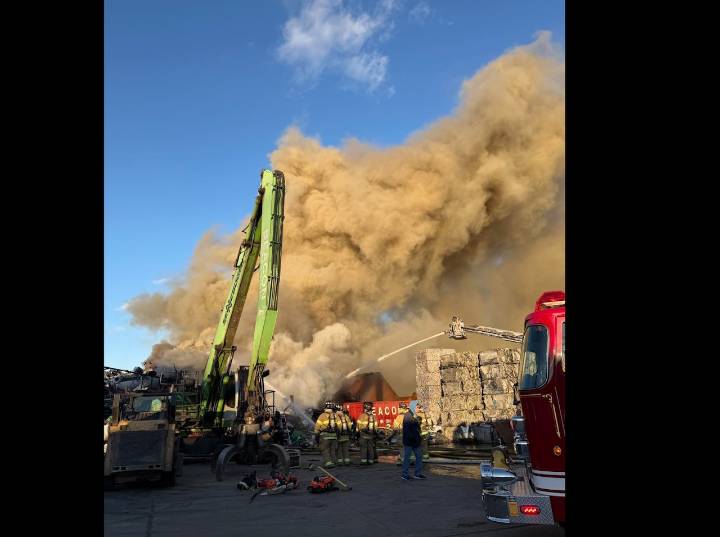 Massive N.J. scrap yard fire prompts air quality concerns