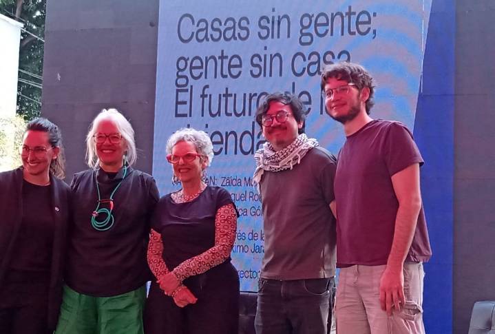 La autoconstrucción, una opción frente a la crisis de vivienda, proponen urbanistas