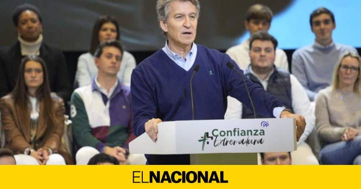 Feijóo pide elecciones para acabar con un PSOE "degenerado"