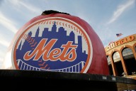 Mets ‘in the mix’ for left-handed slugger. But is he a good fit?