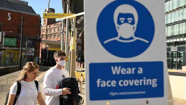 Alarma en el Reino Unido: El NHS enfrenta una "super gripe" H3N2 que desata una crisis sanitaria