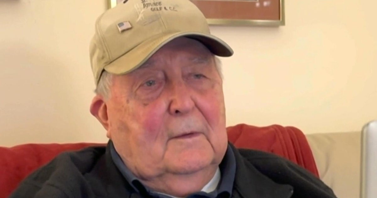More than $1.7 million raised for 88-year-old Army veteran working at grocery store