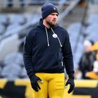 Steelers' Watt in hospital for evaluation of 'lung situation'