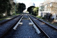 “Lo cortan siempre”. Malestar y resignación entre los pasajeros del ramal Mitre