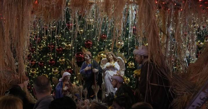 Christmas celebrations return to Bethlehem after 2 years of war in Gaza