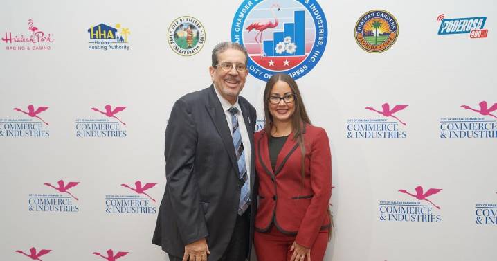 Alcaldes de Hialeah impulsan colecta de juguetes en almuerzo benéfico