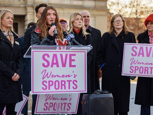 Monroe parent files federal complaint over trans athlete