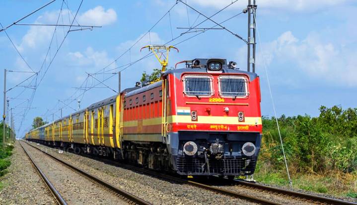 ECoR To Run Special Trains To Clear Stranded Passengers