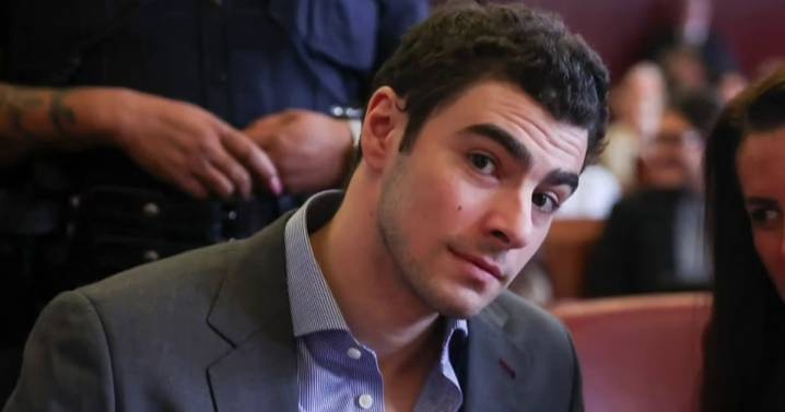 Prosecution questions officer who searched Luigi Mangione's backpack