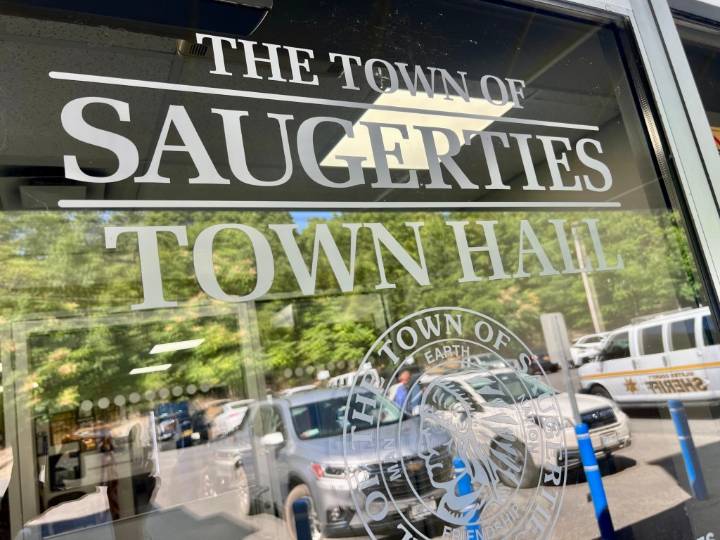 Developers eyeing large lithium-ion battery facility in Saugerties, supervisor says