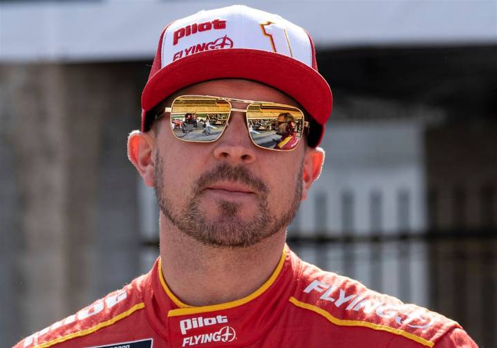 Michael Annett, who made 436 combined starts in NASCAR’s 3 national touring series, dies at 39