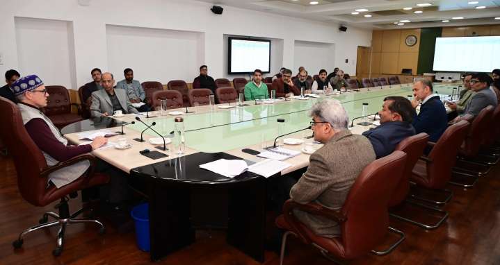 CM urges swift execution of revenue, development projects