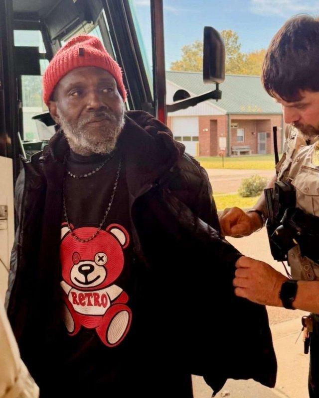 Wanted Sex Offender Captured at Natchez Bus Terminal