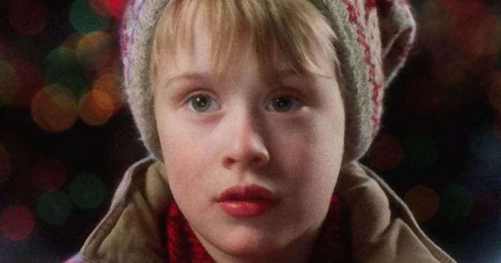 16 Holiday Movies on Disney+ to Watch ASAP